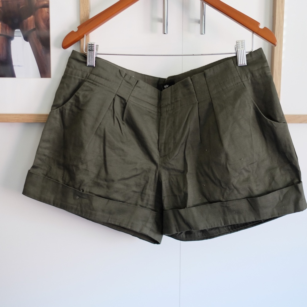 Women's Mossimo Stretch Shorts